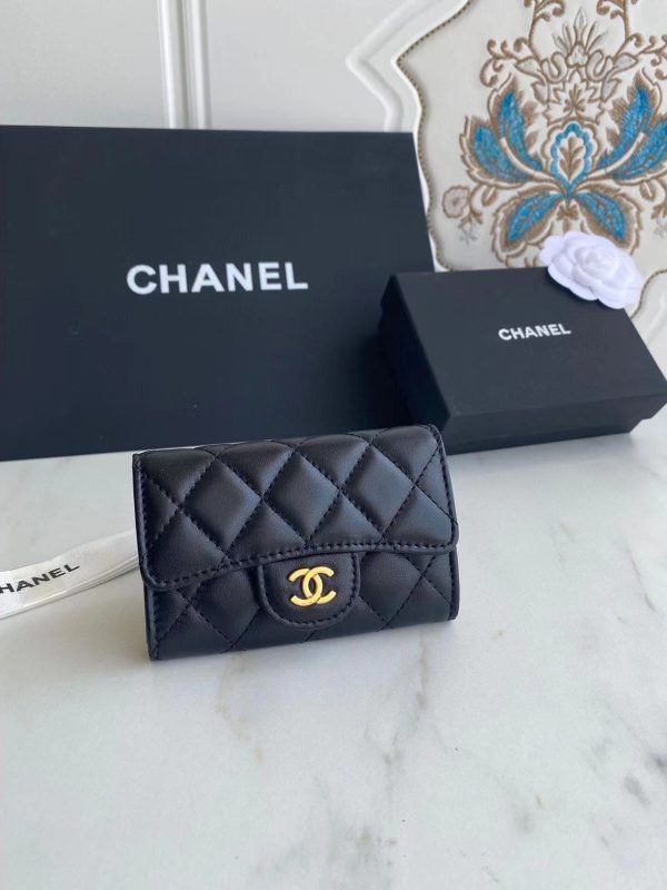 Chanel Classic Leather Wallet In Black