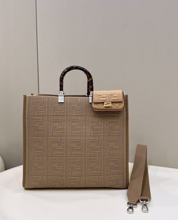 Fendi Sunshine tote
