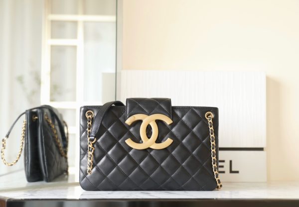Chanel 24C