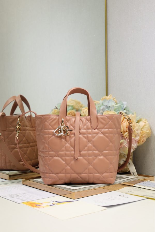 Dior Toujours Medium