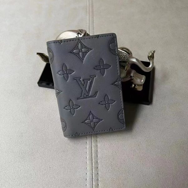 Louis vuitton small wallet for men