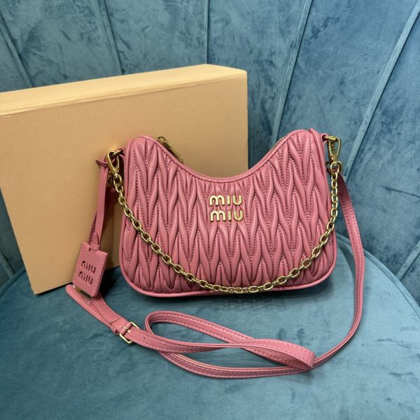 Matelassé Leather bag