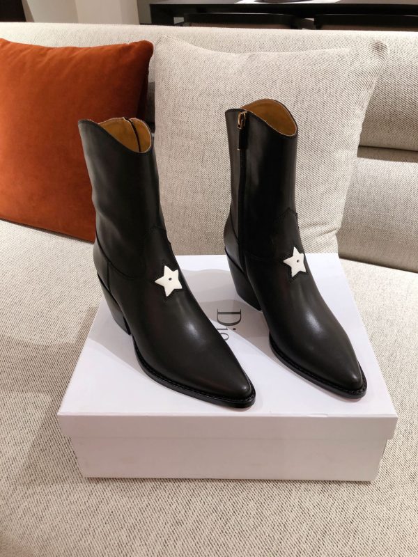 DIOR BOOTS 22