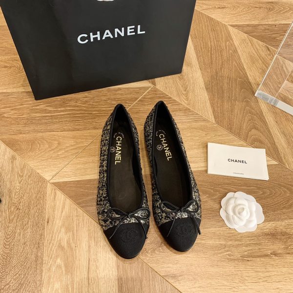 CHANEL FLATS 7