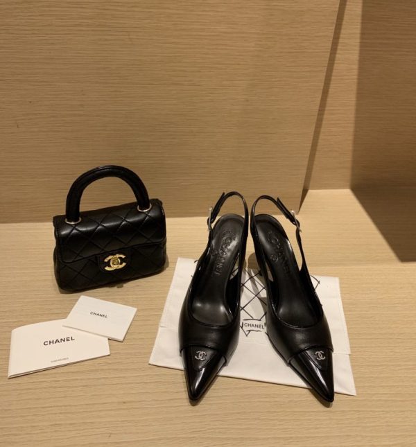 CHANEL HIGH HEELS 48