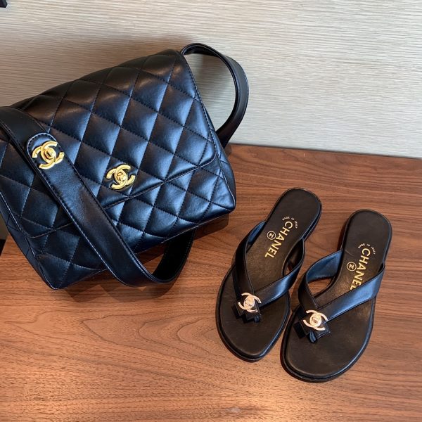 CHANEL SLIPPERS 7
