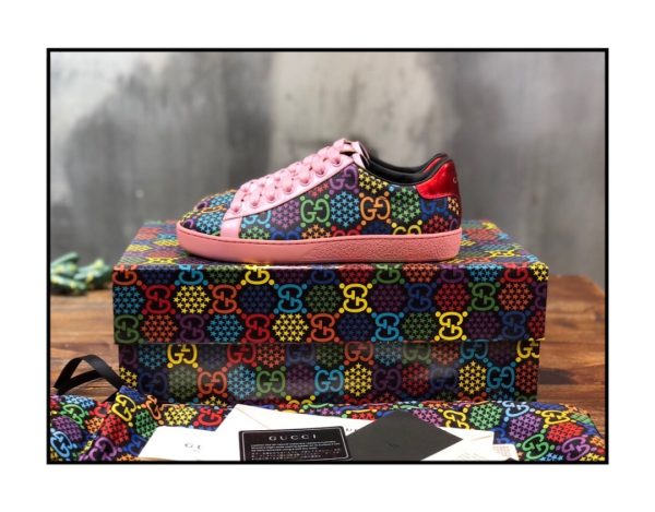 GUCCI FLATS 71