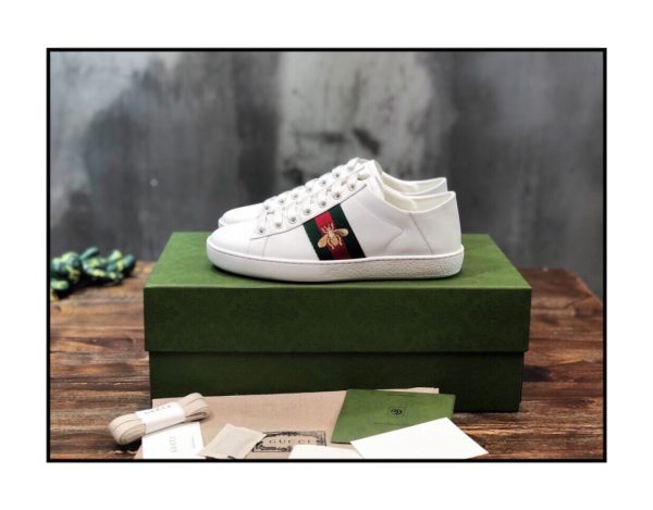 GUCCI FLATS 66