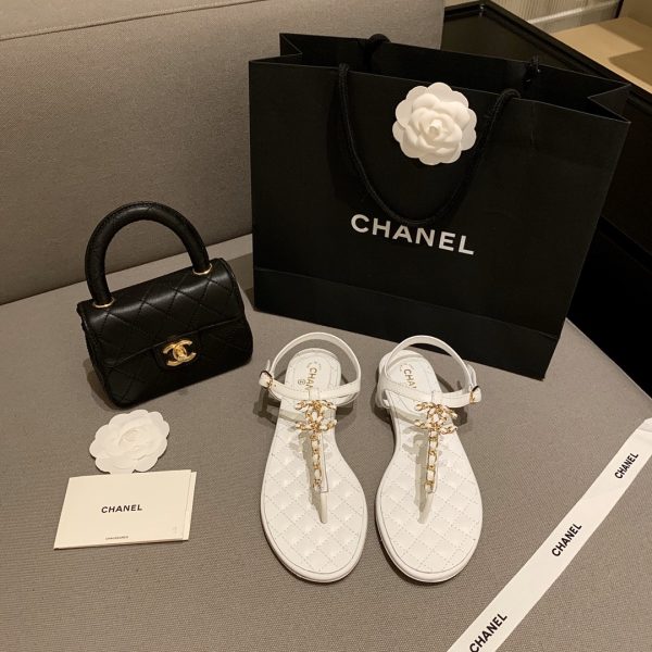 CHANEL SLIPPERS 42