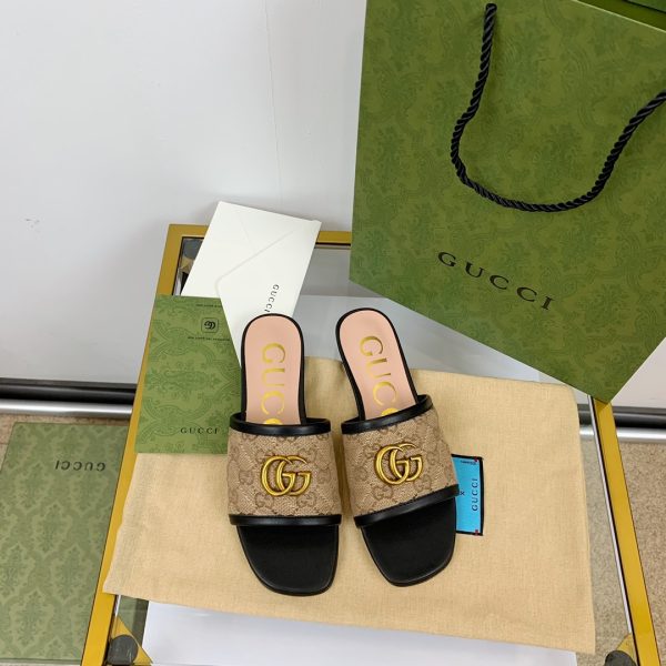 GUCCI SLIPPERS 79