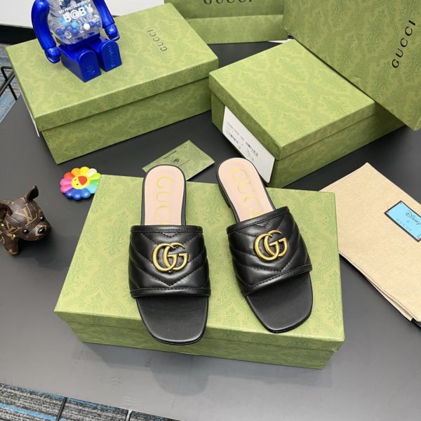 GUCCI SLIPPERS 57