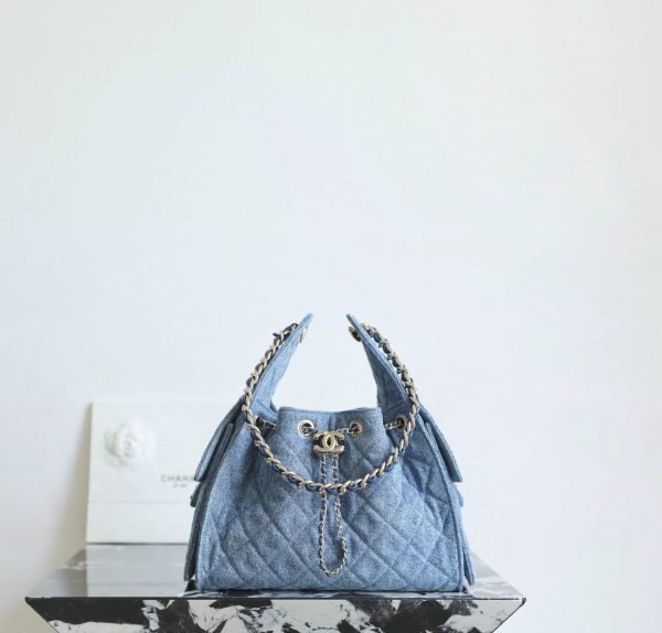 Chanel 25 Small Handbag