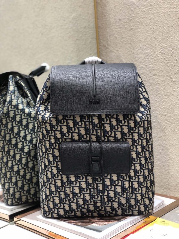 Motion Dior Oblique Backpack