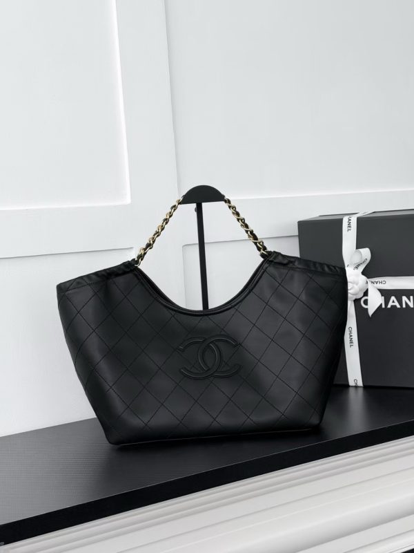 Chanel Maxi CC Cabas Hobo Bag