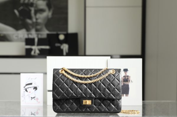 Classic flap bag
