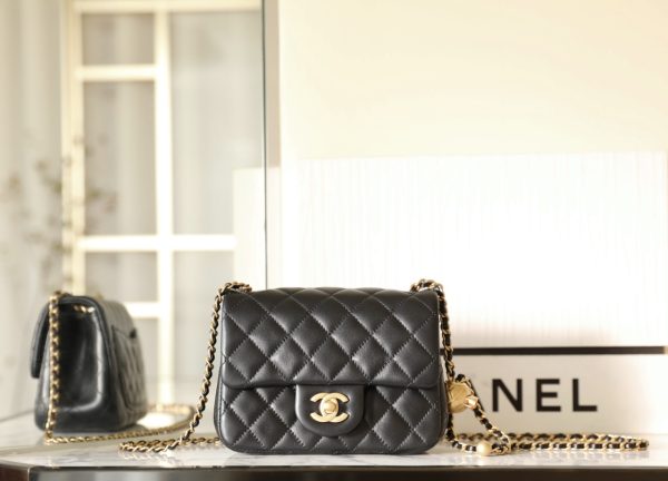 Chanel 24
