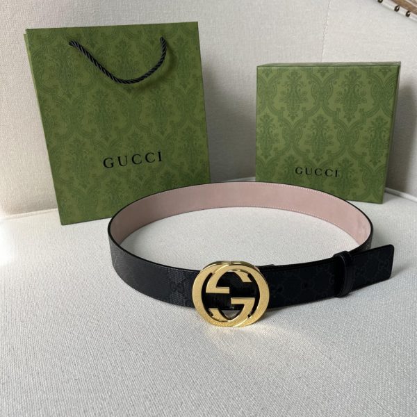 Gucci Double G