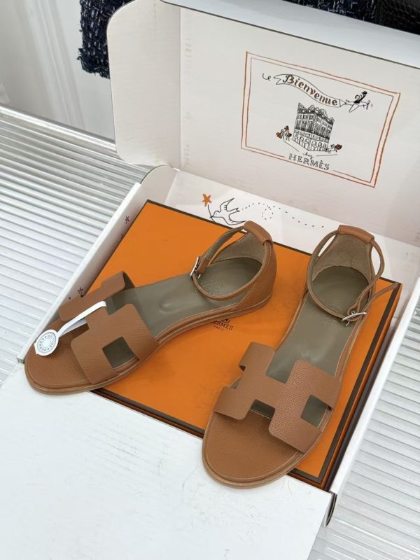 Hermès Santorini H Logo Sandals