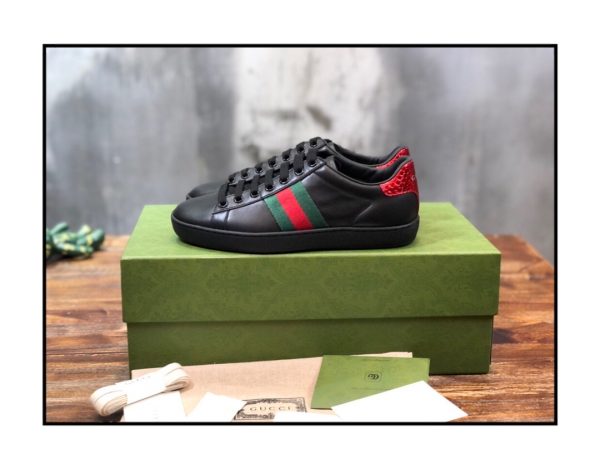 Gucci Sneakers
